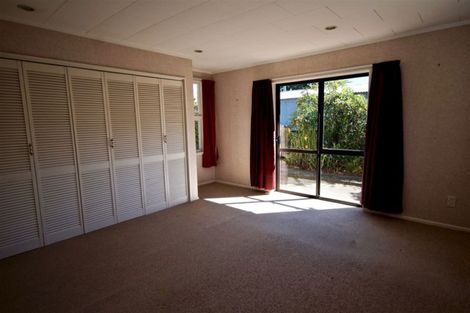 Photo of property in 16 Hawkswood Street, Waiau, 7332