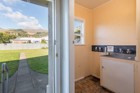 Photo of property in 10 Polglase Street, Richmond, 7020