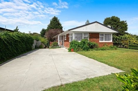 Photo of property in 1/4 Roseburn Place, Pakuranga, Auckland, 2010