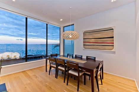 Photo of property in 33 Kitchener Road, Takapuna, Auckland, 0622