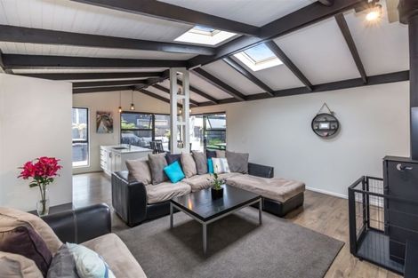 Photo of property in 36a Campbell Street, Sumner, Christchurch, 8081