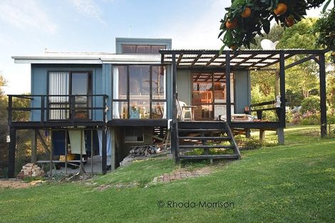 Photo of property in 43 Pahi Road, Paparoa, 0571