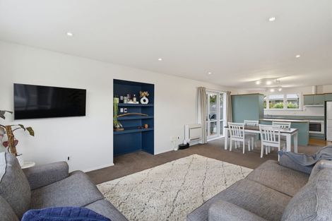 Photo of property in 16 Colesbury Street, Bishopdale, Christchurch, 8053