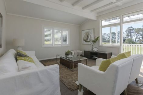 Photo of property in 505c Point Chevalier Road, Point Chevalier, Auckland, 1022