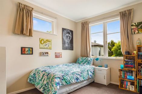 Photo of property in 138 Luckens Road, West Harbour, Auckland, 0618