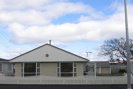 Photo of property in 49b Bath Street, Levin, 5510