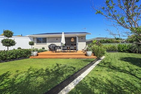 Photo of property in 11 Belmont Street, Havelock North, 4130