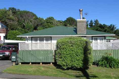 Photo of property in 38 Beazley Avenue, Paparangi, Wellington, 6037