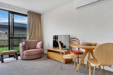 Photo of property in 5/20 Ballinger Place, Carterton, 5713