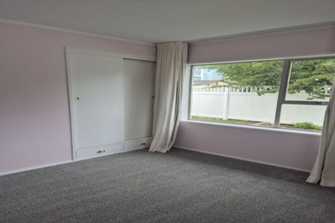 Photo of property in 2/6 Hemsway Place, Sunnyhills, Auckland, 2010