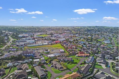 Photo of property in 11/15 O'sullivan Place, Waiuku, 2123