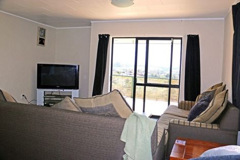 Photo of property in 9 Rangimaarie Crescent, Snells Beach, 0920