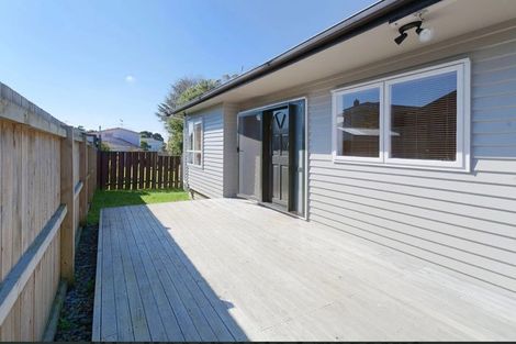 Photo of property in 107a Beechdale Crescent, Pakuranga Heights, Auckland, 2010