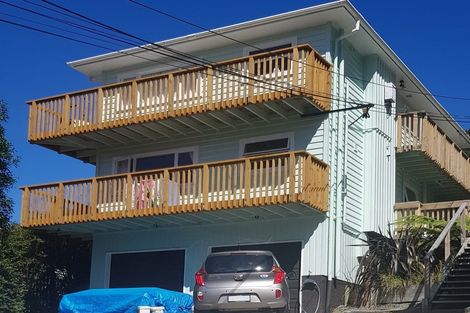 Photo of property in 2/123 Makara Road, Karori, Wellington, 6012