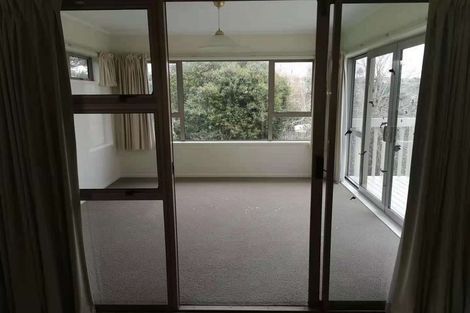 Photo of property in 2/6 Philson Terrace, Browns Bay, Auckland, 0630