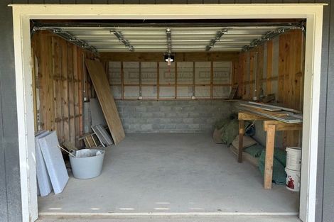 Photo of property in 60 Hurndall Street East, Maungaturoto, 0520