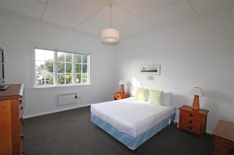 Photo of property in 9 Fillis Street, New Plymouth, 4310