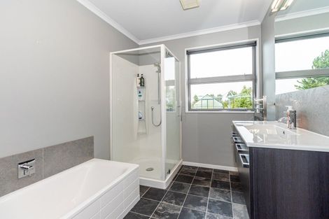 Photo of property in 116 Molloys Road, Waimate, 7980