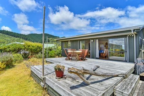 Photo of property in 38 Cordyline Road, Port Waikato, Tuakau, 2695