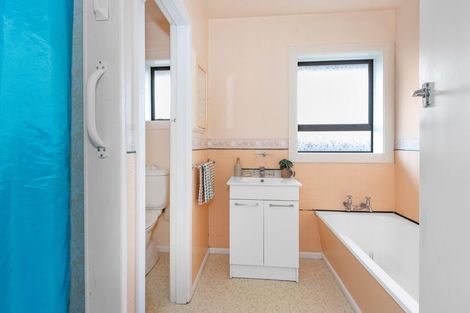 Photo of property in 36 Kaiwara Street, Hoon Hay, Christchurch, 8025