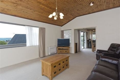 Photo of property in 8 Cathray Place, Matua, Tauranga, 3110