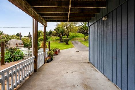 Photo of property in 49 Ngakoti Street, Urenui, 4375
