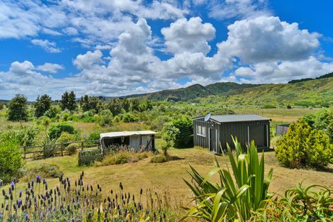 Photo of property in 38 Cordyline Road, Port Waikato, Tuakau, 2695