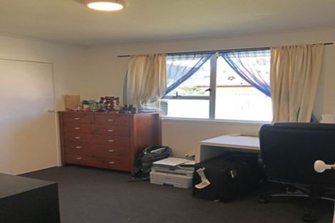 Photo of property in 6 Tangelo Place, Bucklands Beach, Auckland, 2012