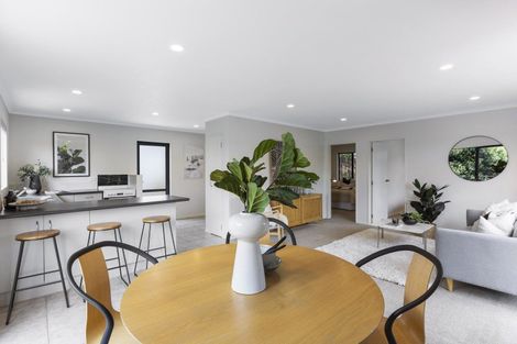 Photo of property in 77a Stott Avenue, Birkdale, Auckland, 0626