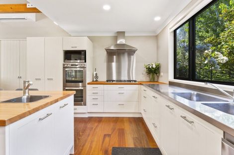 Photo of property in 208 Mapara Road, Acacia Bay, Taupo, 3385