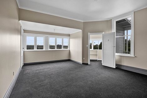 Photo of property in 20 Cambridge Street, Patea, 4520