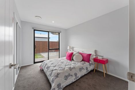 Photo of property in 19 Whitburn Avenue, Halswell, Christchurch, 8025