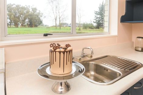 Photo of property in 24 Oaklea Avenue, Marton, 4710