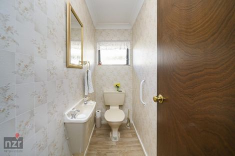 Photo of property in 1 Astrid Court, Awapuni, Palmerston North, 4412