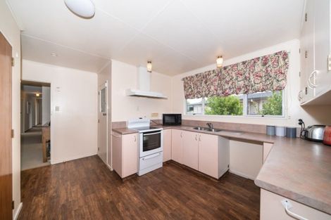 Photo of property in 38 Somerset Crescent, Highbury, Palmerston North, 4412