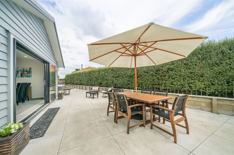 Photo of property in 5 Waimarama Court, Roslyn, Palmerston North, 4414