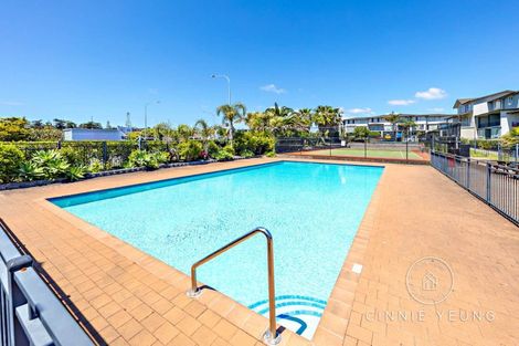 Photo of property in 6/30 Opito Way, East Tamaki, Auckland, 2013