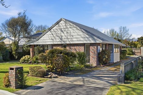 Photo of property in 3 Annell Place, Burnside, Christchurch, 8053