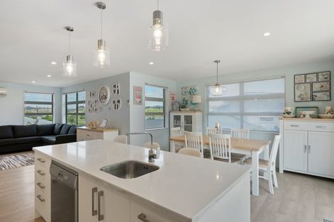 Photo of property in 7 Furl Close, Pyes Pa, Tauranga, 3112