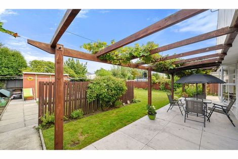 Photo of property in 2/203 Main North Road, Redwood, Christchurch, 8051