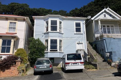 Photo of property in 31a Scarborough Terrace, Mount Victoria, Wellington, 6011