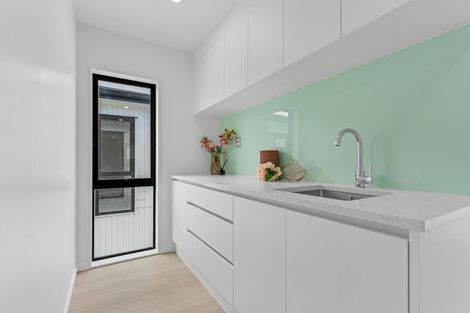 Photo of property in 14c York Road, Papatoetoe, Auckland, 2104