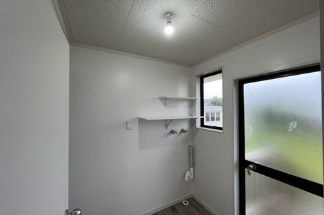 Photo of property in 2 Inca Place, Red Hill, Papakura, 2110