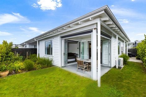 Photo of property in 6a Kuku Avenue, Red Beach, 0932