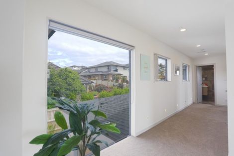 Photo of property in 10 Miller Rise, Silverdale, 0932