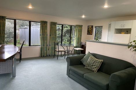 Photo of property in 9 Wilbur Place, Pakuranga Heights, Auckland, 2010