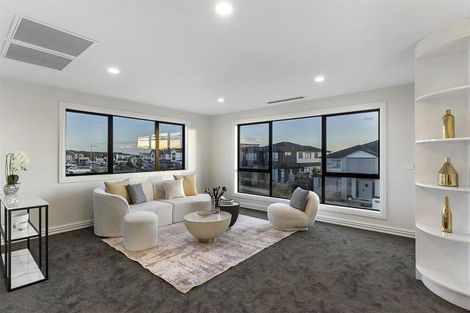 Photo of property in 3 Headsail Drive, Long Bay, Auckland, 0630