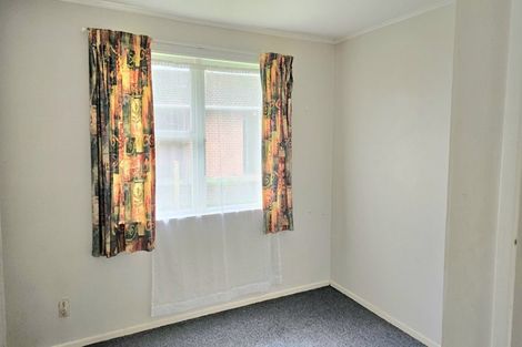 Photo of property in 1/52 Cruickshank Road, Clouston Park, Upper Hutt, 5018