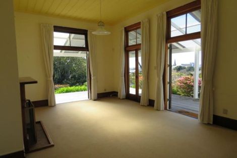 Photo of property in 84 Brougham Street, New Plymouth, 4310