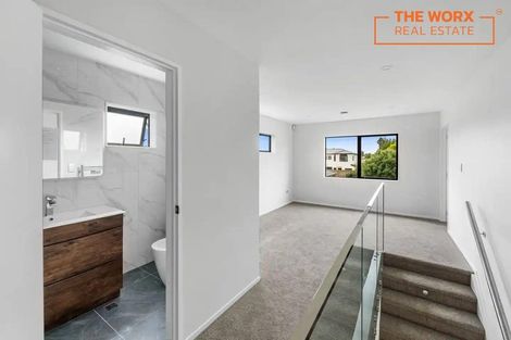 Photo of property in 70b Cargill Street, Papakura, 2110